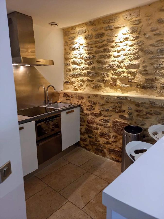 Les Chambres Du Vieux Bistrot Cabrieres-d'Avignon Exterior photo